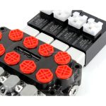 4 Spool Monoblock Directional Valve – 11.8 GPM Solenoid & Manual Control 6